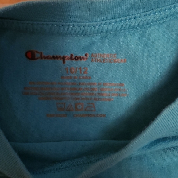 👕 2 Champion shirt bundle 👕 - Picture 5 of 5